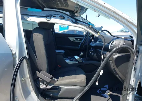 2019 Chevrolet Blazer из США, поврежденный, VIN 3GNKBBRA1KS608946